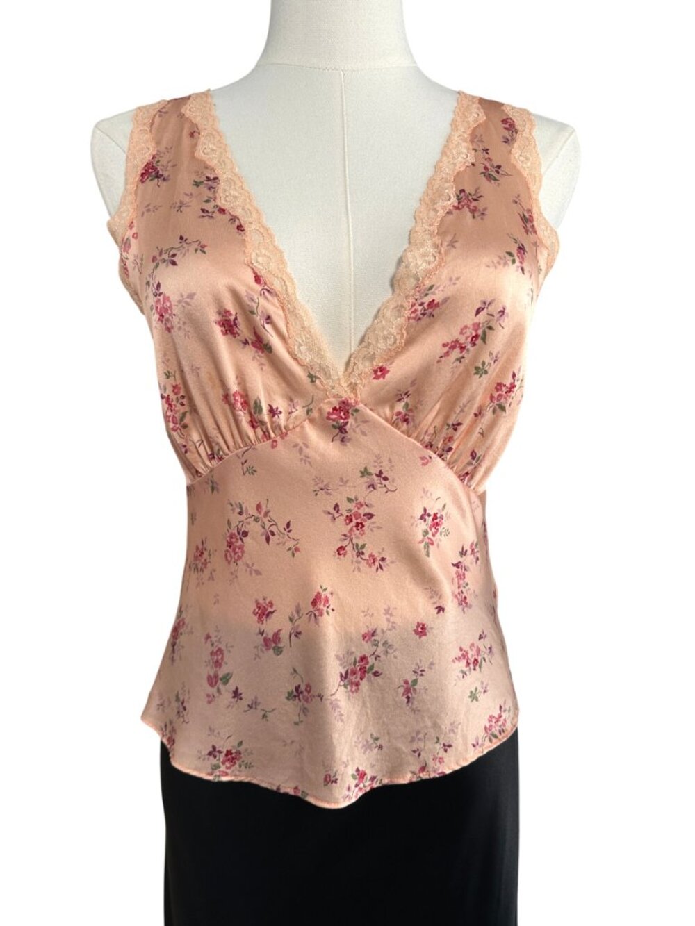 Reformation Valentina Silk Top Myrna | Peach Floral Lace Trim V Neck Camisole XS - Picture 2 of 8